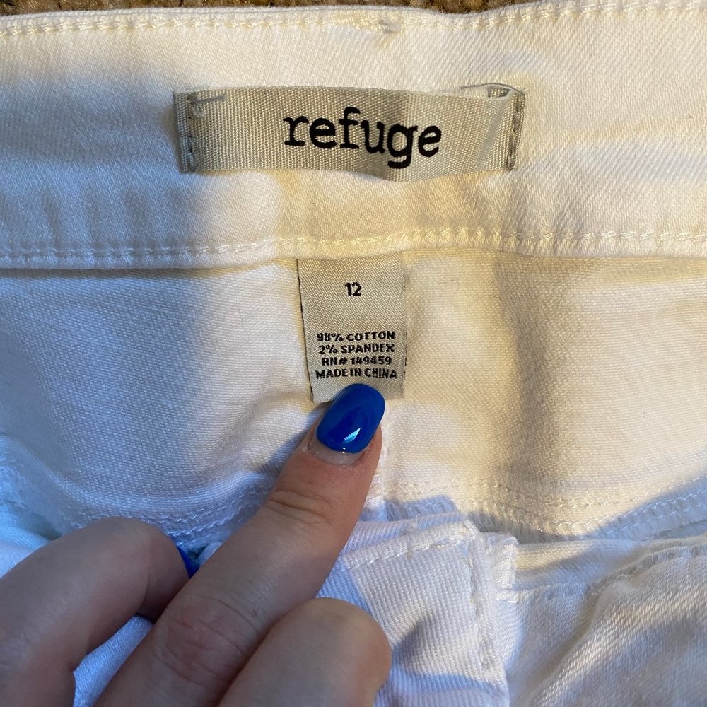 White Ripped Jeans - Picture 2 of 3